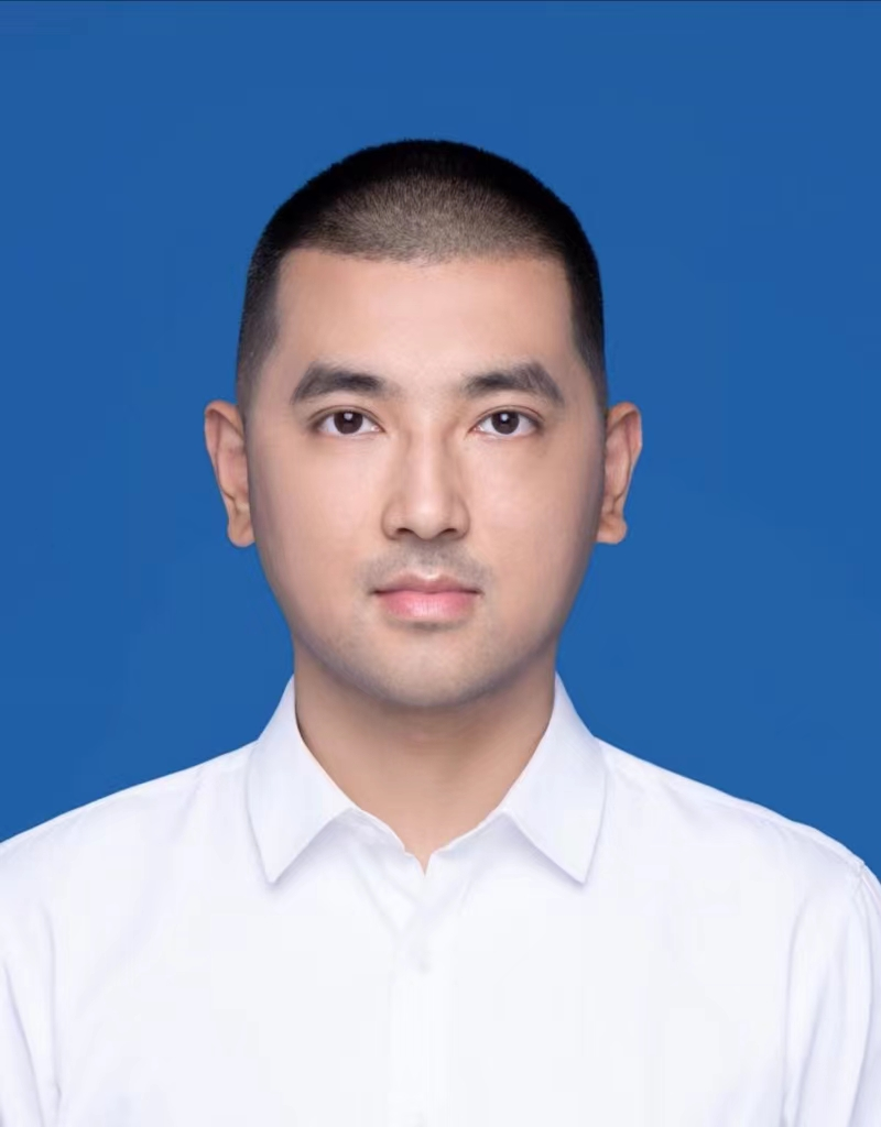 黄拓夫.png